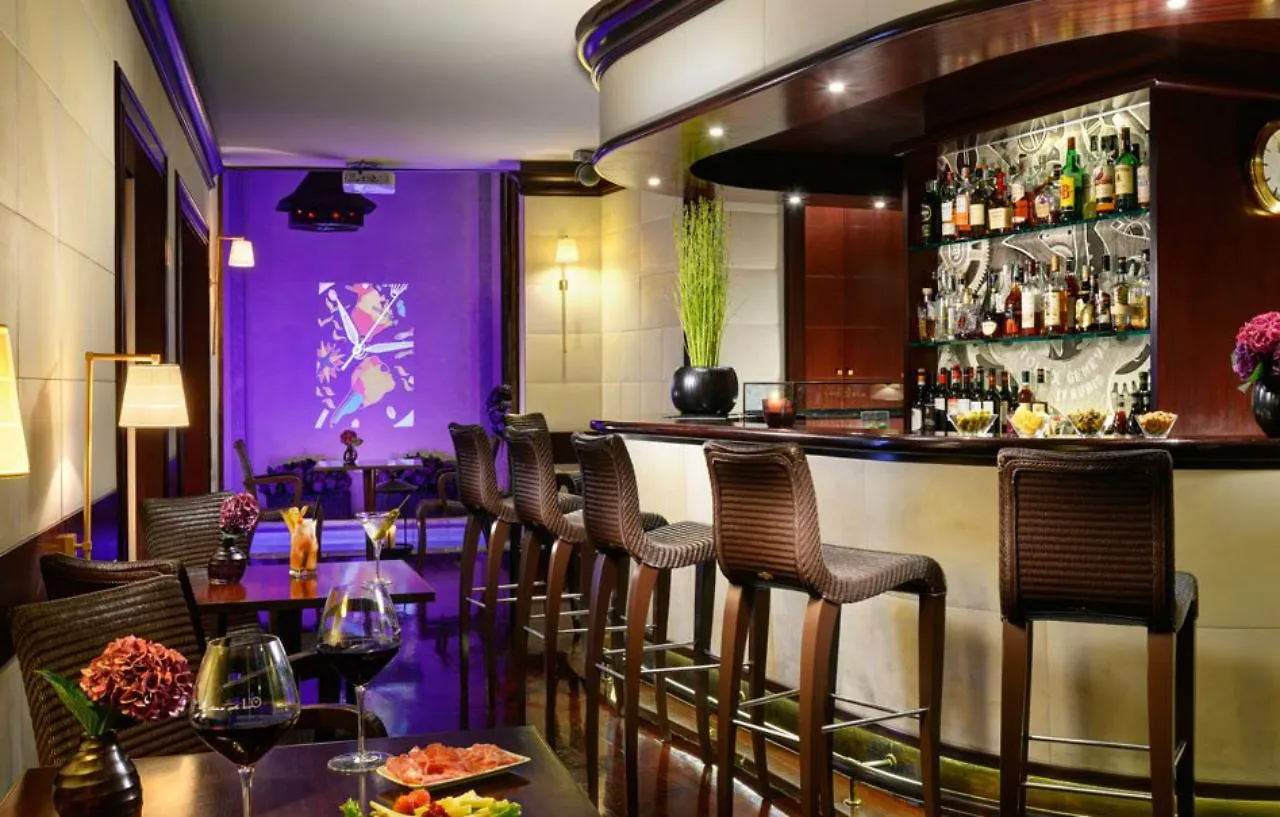 Hotel L'Orologio Firenze - Wtb Hotels  Florence